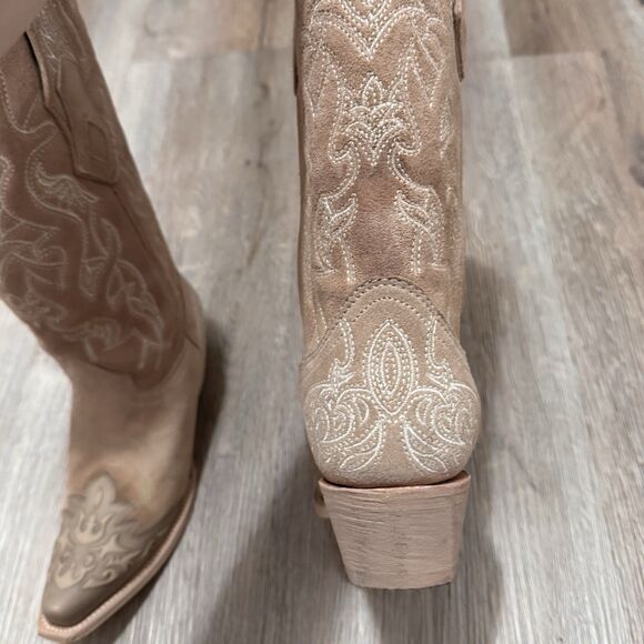 Corral Women Cowboy Leather Boots Sand w/ Embroidery size 6.5. NEW w/ Minor Flaw - Picture 13 of 13